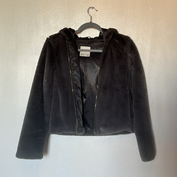 Abercrombie & Fitch Faux Fur Jacket - Picture 2 of 6